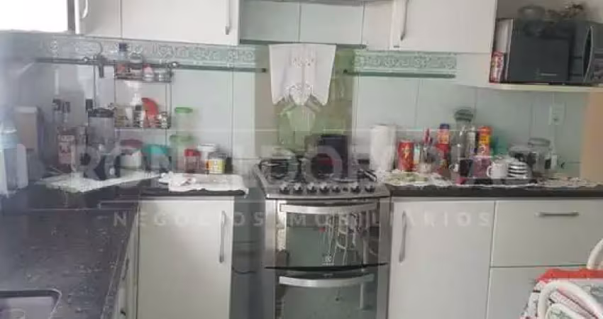 Sobrado a venda no jardim das imbuias  com 3 dormit´rios 4 vagas