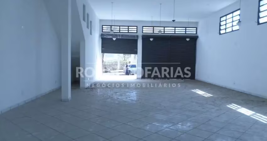 Prédio comercial para locação no centro da cidade dutra 310 m²