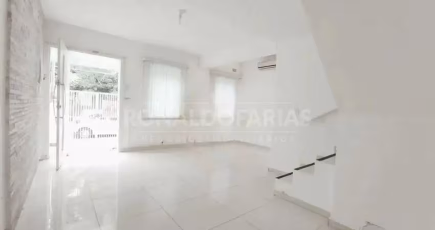 Casa a venda com 3 dormitórios e 2 vagas no morumbi