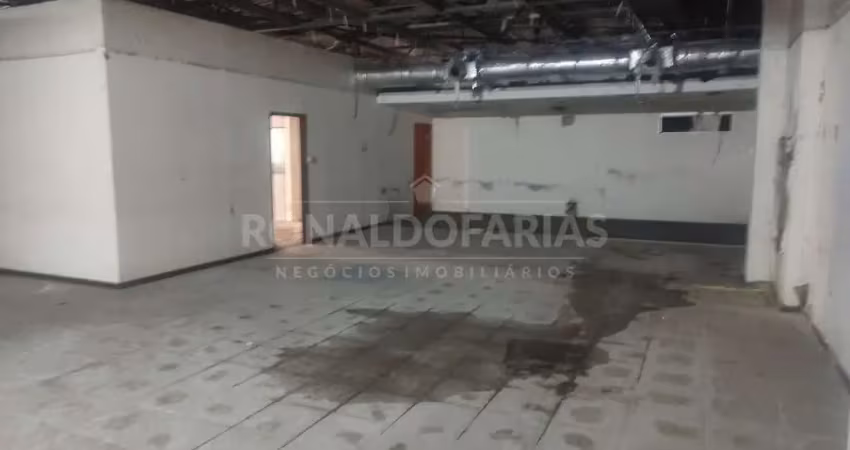 Galpao industrial para locaçao com 805 m² de área construída na região do socorro