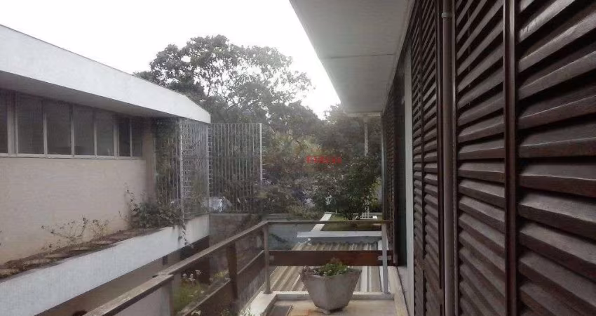 vendo casa no bolsao de interlagos - AT 580 metros - AU 360 metros 4 suites