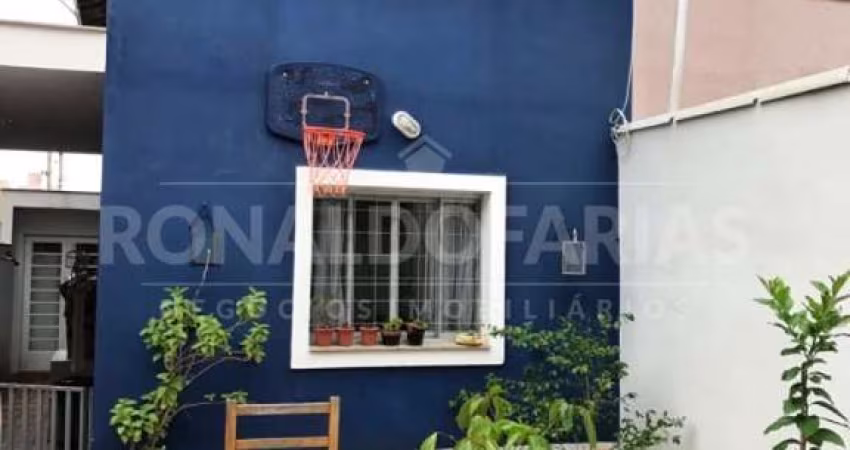 Casa a Venda em Interlagos com 3 Dormitórios 1 Suíte com Edícula e 2 Vagas de Garagem