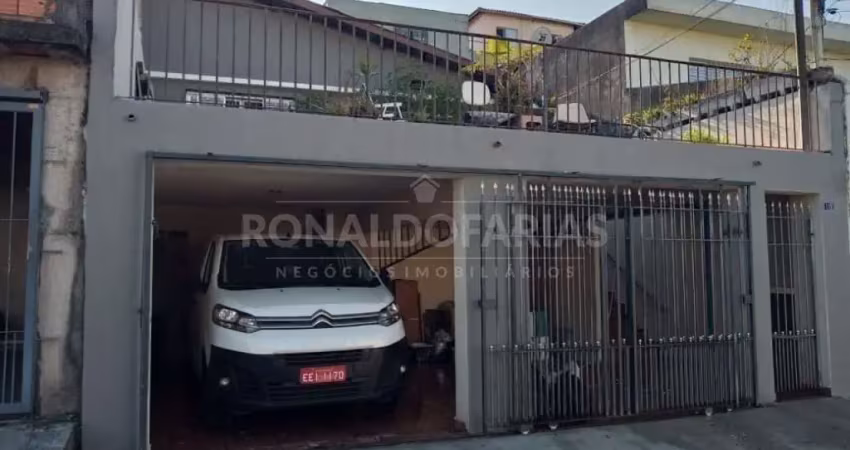 Casa térrea a venda com 02 dormitórios na região do campo grande.