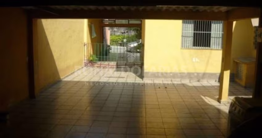Casa Térrea a venda  com 3 dormitórios  na região da Cidade Dutra
