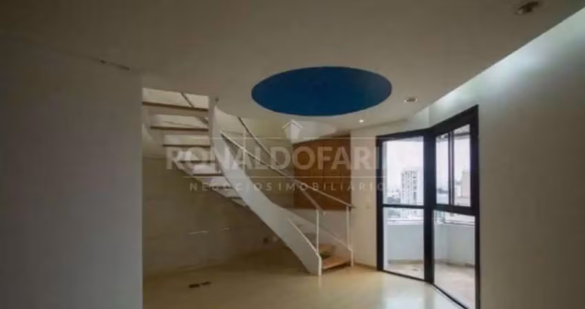 Cobertura a venda com 02 dormitórios na Vila mascote