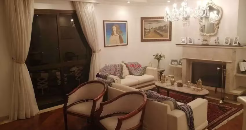 Apartamento à venda com 3 suítes e 4 vagas na região do Morumbi.