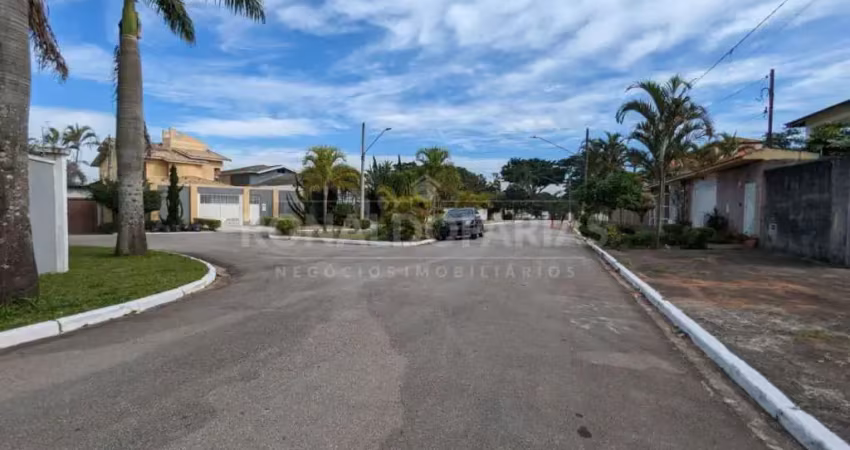 Terreno à venda em interlagos bolsão residencial com 745 m²