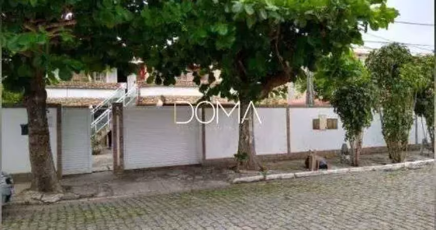 Casa à venda no bairro Jardim Excelsior - Cabo Frio/RJ