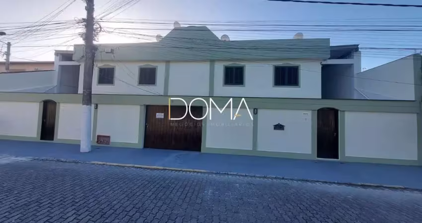 Casa com 1 quarto à venda na Rua Turmalina, 9, Portinho, Cabo Frio