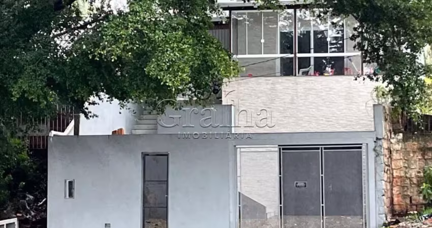 Casa com 2 quartos à venda na Avenida Pinheiro Borda, 457, Cristal, Porto Alegre