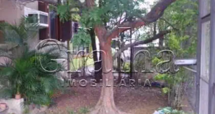 Casa com 2 quartos à venda na Rua Doutor Timóteo, 64, Floresta, Porto Alegre