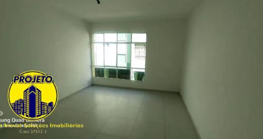 Apartamento com 3 quartos para alugar no Jardim das Laranjeiras, São Paulo 