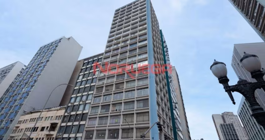 Conjunto comercial para locação no Centro de Curitiba