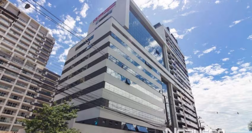 Excelente oportunidade! Sala comercial à venda em Curitiba-PR, Vila Izabel, com 1 sala, 1 banheiro, 1 vaga de garagem, 94,95m².