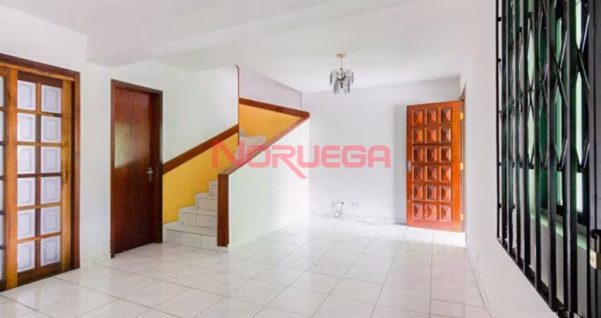 Sobrado em localização privilegiada no bairro Capão Raso