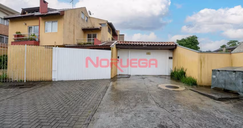 Casa/Sobrado para locação com 04 quartos no Boa Vista, Curitiba