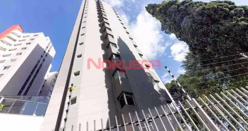 Apartamento com 02 quartos e varanda em Curitiba, bairro Vila Izabel