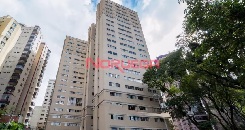 Apartamento com 3 quartos para alugar na Travessa Capitão Clementino Paraná, 130, Água Verde, Curitiba
