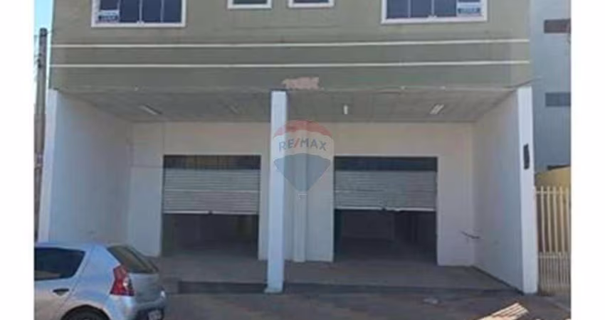 Salão para locação na avenida principal do Campo Largo