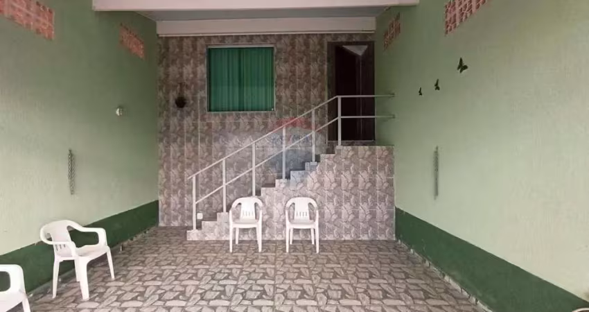 Casa á venda em salto de pirapora no centro/3 quartos/2 banheiros e uma edícula muito charmosa/300 mil!