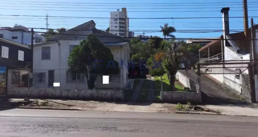 Terreno com possibilidades de construir até 8 pavimentos - te448