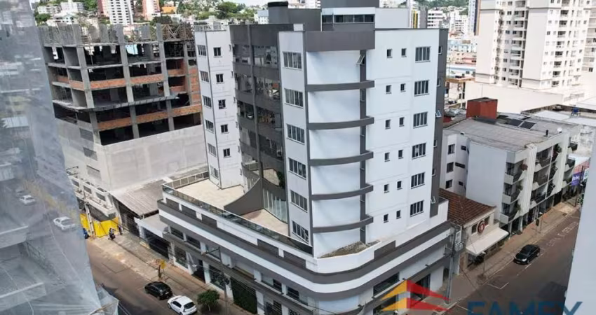 APARTAMENTO À VENDA TRÊS SUÍTES E DUAS VAGAS DE GARAGEM - AP461