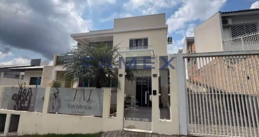 Casa com sala comercial à venda no bairro cristo rei - ca956