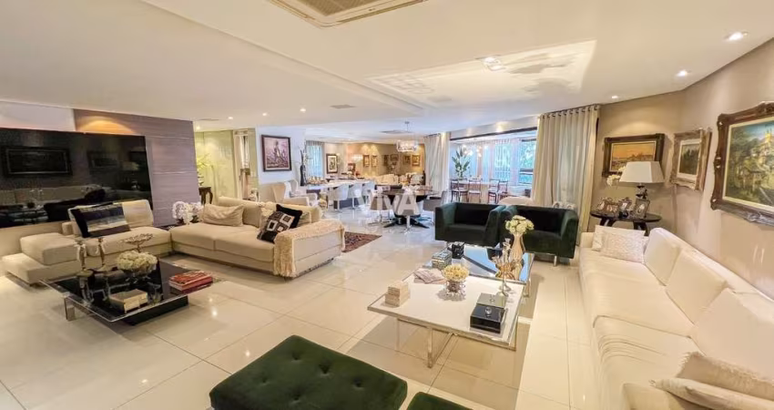 Apartamento com 3 suítes no Meireles