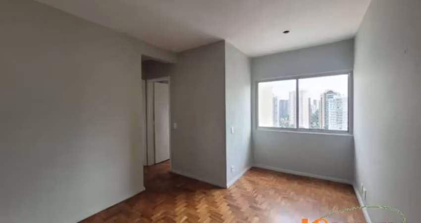 Apartamento com 62 m², 2 dormitórios com armário embutido, sala para 2 ambientes,1 vaga