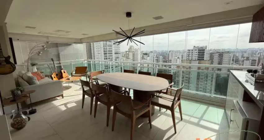 Apartamento com 155m² de área útil, 3 suítes, 3 vagas