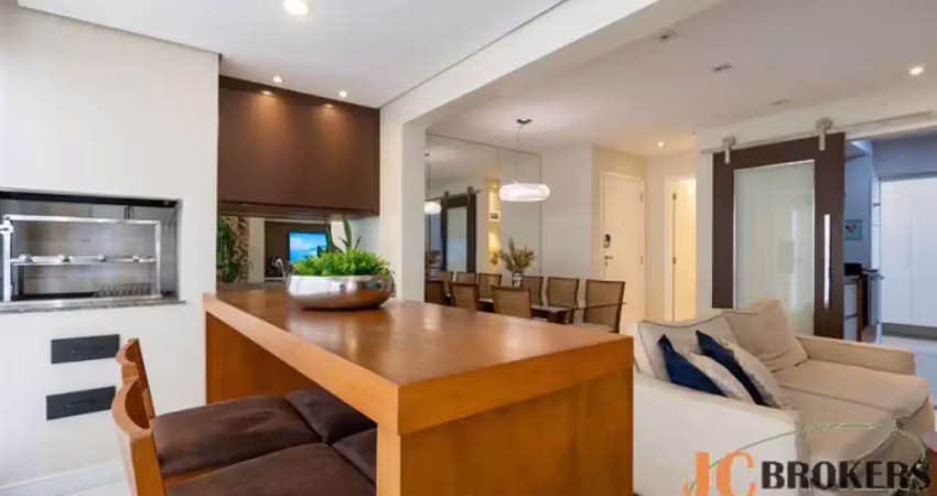Apartamento com 94m² de área útil, 2 suítes, 2 vagas