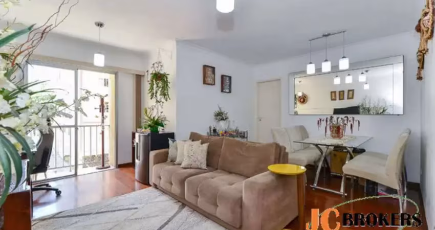 Apartamento com 62 m², 2 dormitórios sendo 1 suíte, sala para 2 ambientes, 1 vaga