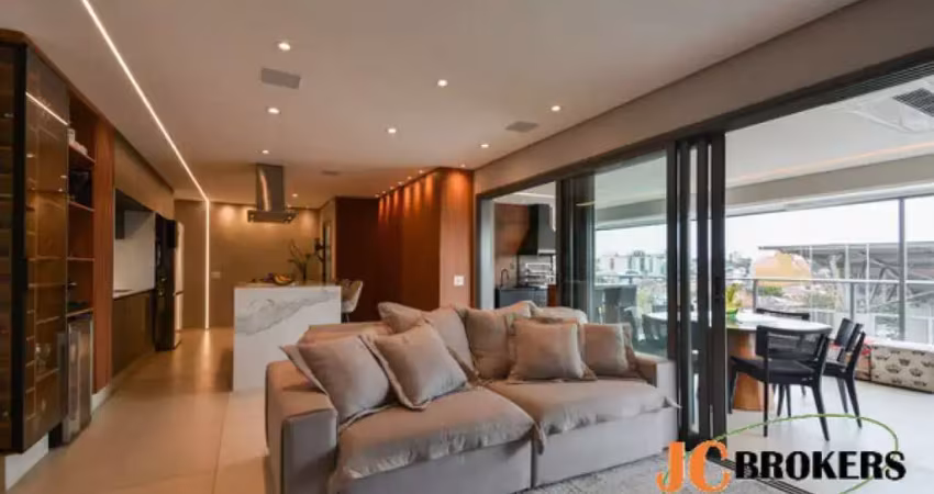 Apartamento com 140 m², 3 dormitórios, sendo 3 suítes, sala ampla para 2 ambientes, 2 vagas