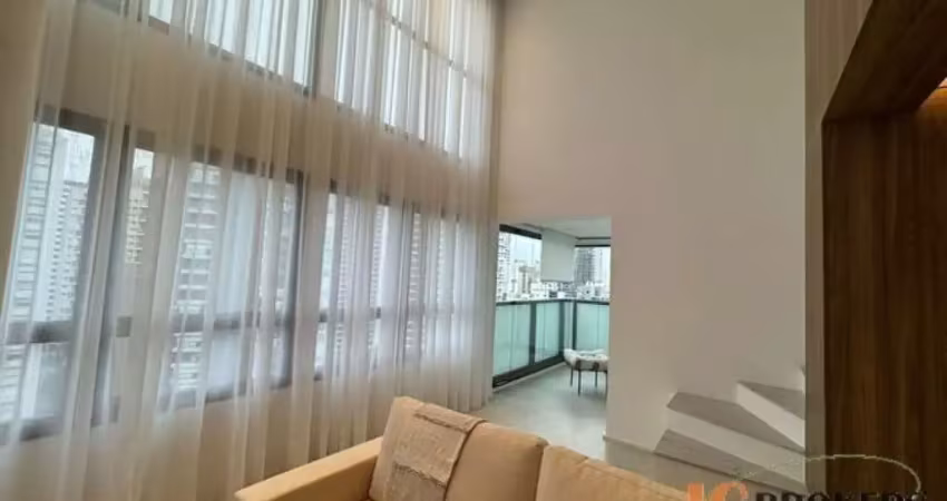 Apartamento duplex reformado com 91m² de área útil, 2 suítes, 1 vaga