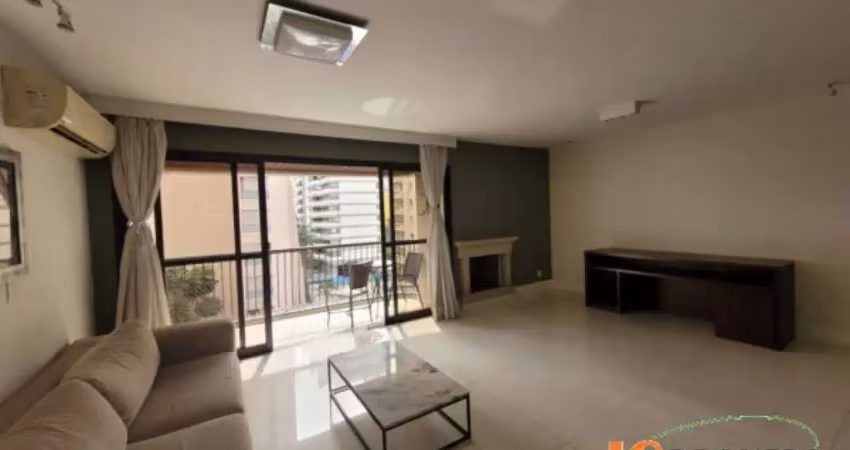 Apartamento com 170 m², 4 dormitórios, sendo 4 suítes, sala ampla para 2 ambientes, 2 vagas