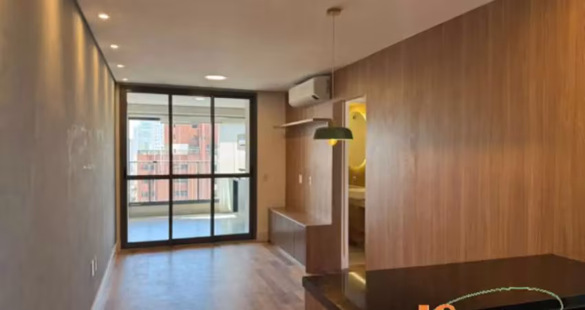 Apartamento com 76 m², 2 dormitórios, sendo 2 suítes, sala para 2 ambientes, 2 vagas
