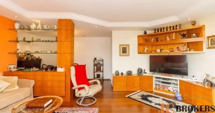 Apartamento com 115m² de área útil, 3 dormitórios sendo 1 suíte, cozinha, 2 vagas