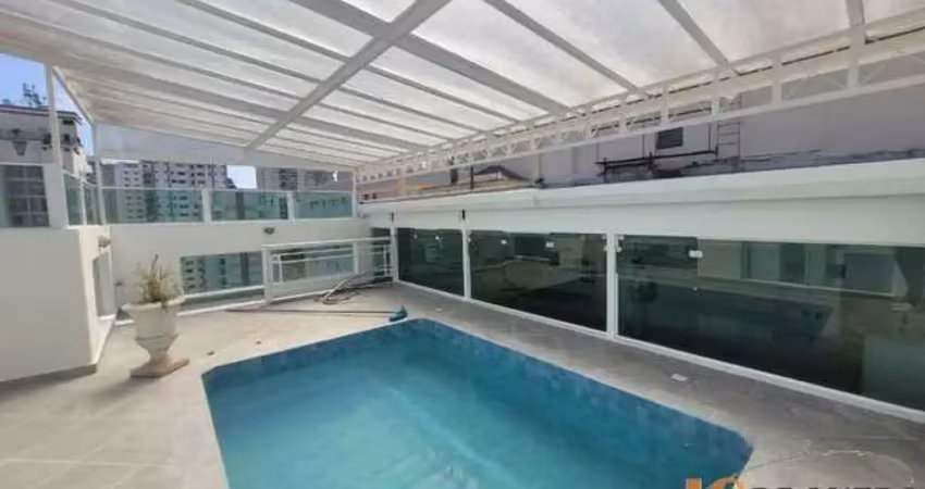 Cobertura com 197m² de área útil, 3 dormitórios sendo 1 suíte, 2 vagas de garagem