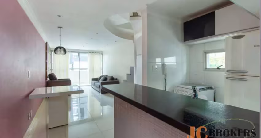 Apartamento duplex com 74m² de área útil, 1 suíte, 1 vaga