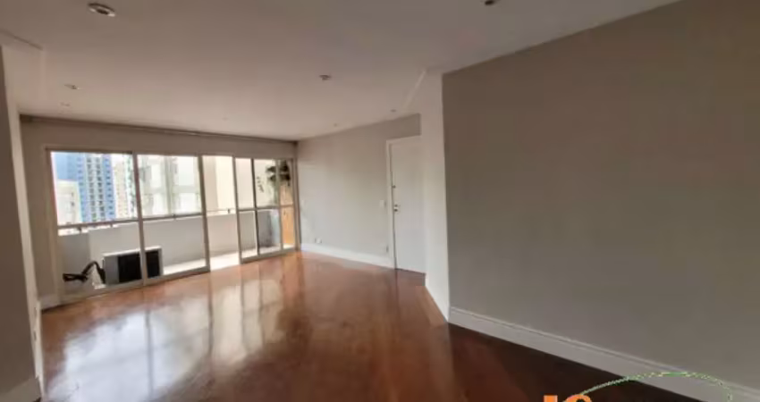 Apartamento com 150 m², 4 dormitórios, sendo 3 suítes, sala para 2 ambientes, 2 vagas