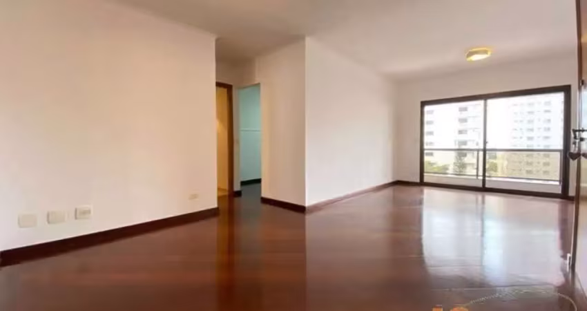 Apartamento com 110m² de área útil, 3 dormitórios sendo uma suíte com closet, com 2 vagas