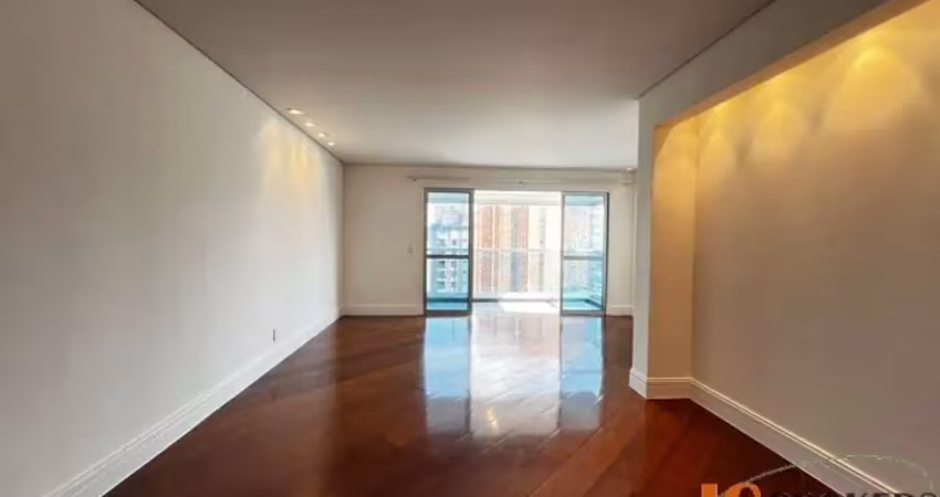Apartamento com 143m² de área útil, 3 suítes, 3 vagas