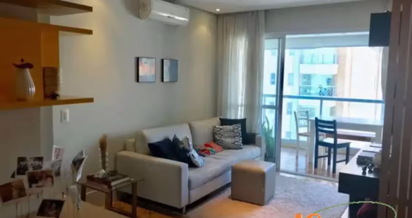 Apartamento com 72 m², 2 dormitórios, sendo 1 suíte, living para 2 ambientes, 1 vaga