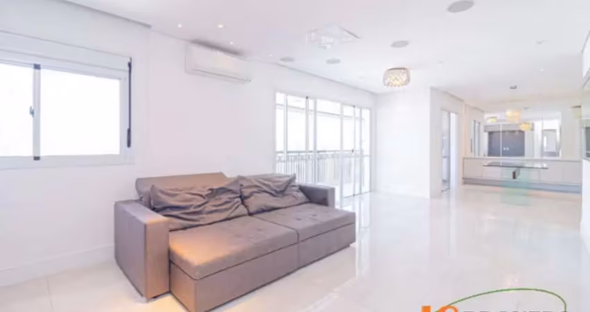 Apartamento com 178 m², 3 dormitórios, sendo 3 suítes, amplo living para 2 ambientes, 3 vagas