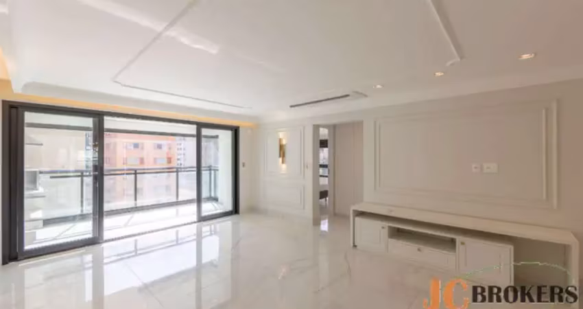 Apartamento com 159m² de área útil, 2 suítes, 2 vagas
