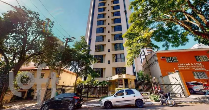 Apartamento com 32m² de área útil, 1 vaga, 1 dormitório sendo 1 suíte, 2 banheiros, varanda.