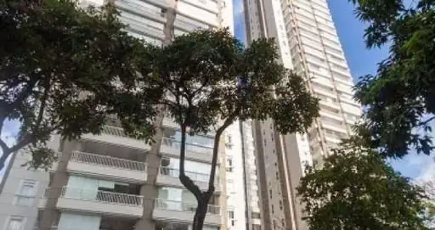 Apartamento com 181m² de área útil, com 4 dormitórios sendo 2 suítes, 2 vagas
