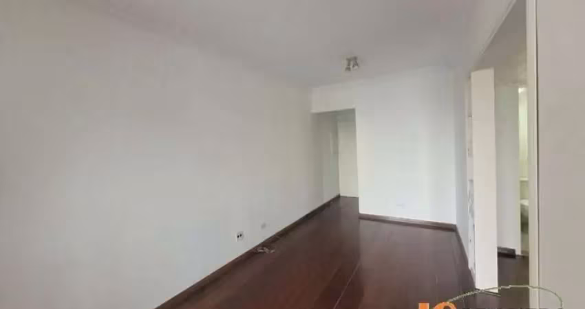 Apartamento com 60 m², 3 dormitórios com armário embutido, sendo 1 suíte, 1 vaga