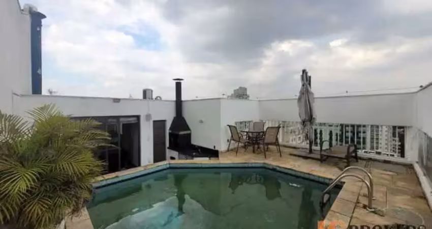 Cobertura triplex com 350 m² de área útil, 2 suítes, 4 vagas