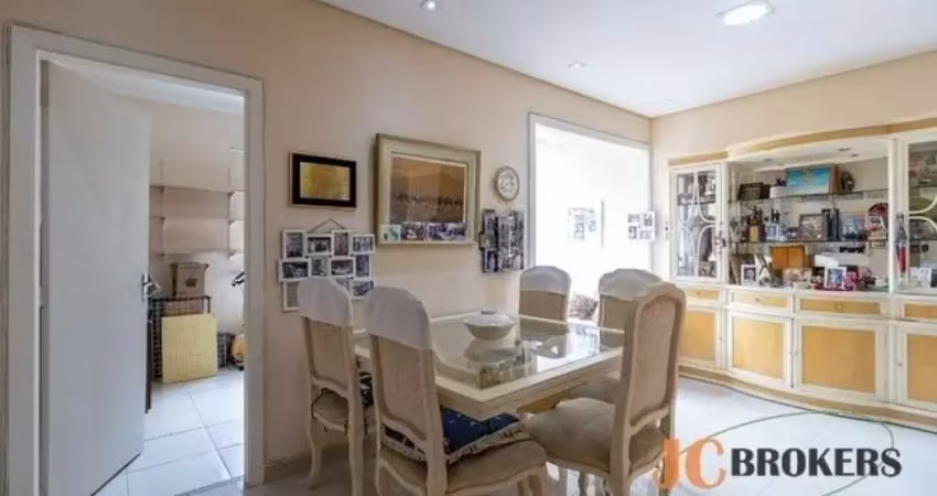 Apartamento com 91m² de área útil, 3 dormitórios sendo 1 suíte